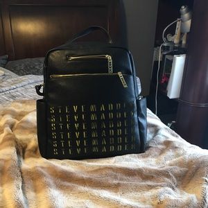 Steve Madden black back pack